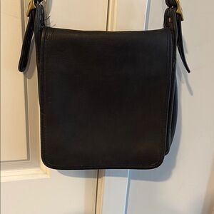 Coach Black Leather Crossbody Shoulder Bag Brass hardware